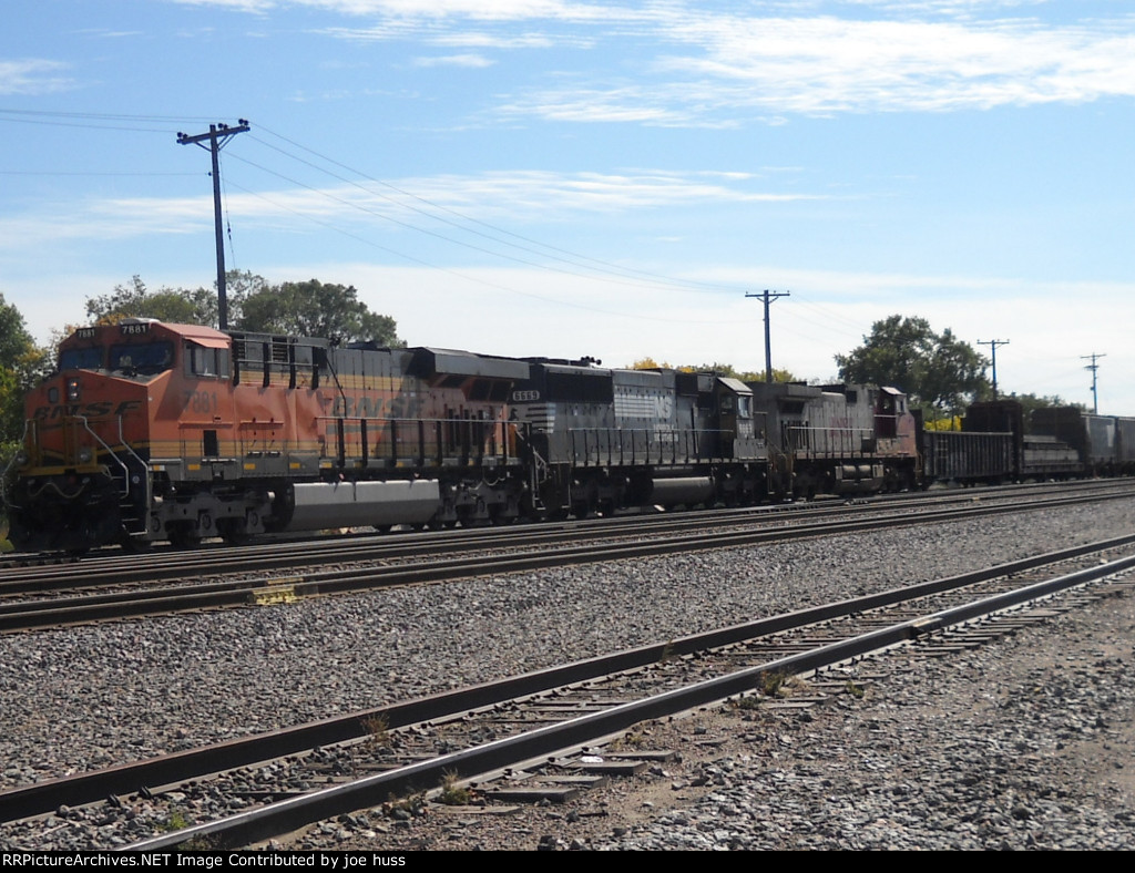 BNSF 7881 West